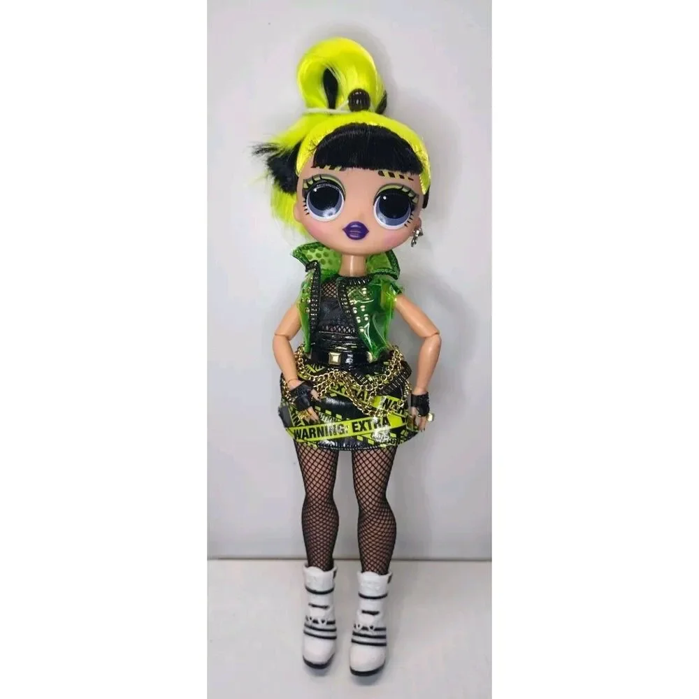 LOL Surprise OMG Remix Yellow Hair Rock Fame Queen Doll Play READ DESCRIPTION